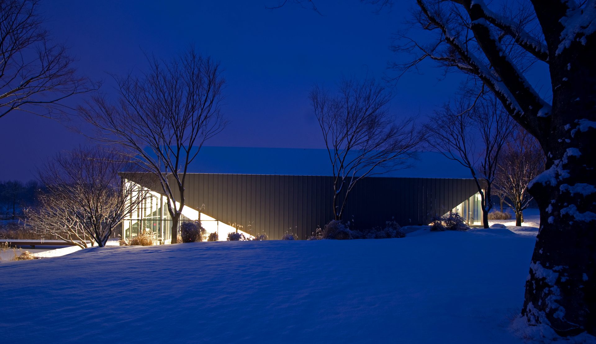 레이크하우스 WGNB-1