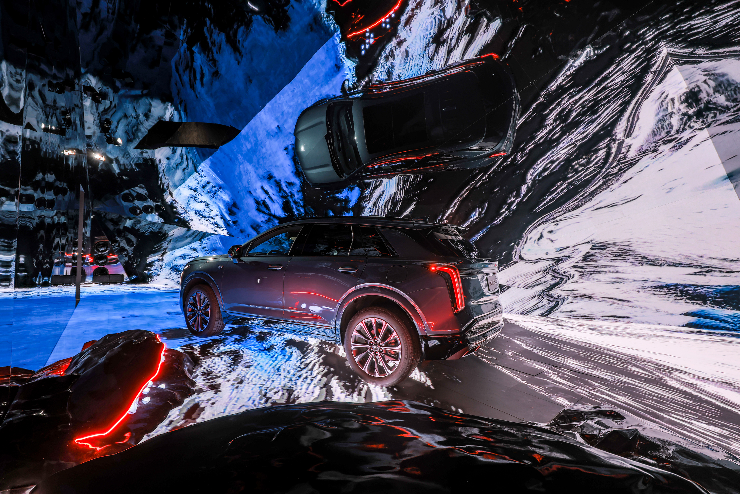 凯迪拉克梦幻山谷秋季艺术大赏暨全新XT5上市发布丨中国上海丨白帆工作室（法了师FALESHI）-26