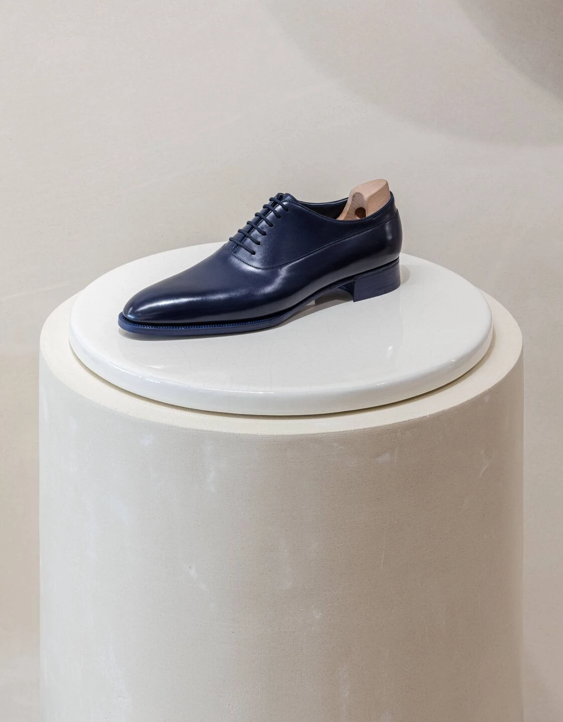 约翰·洛布鞋履巴黎第一店丨法国巴黎丨Ciguë-23