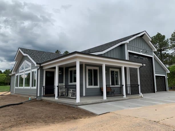 5个带居住空间的RV车库设计案例-31