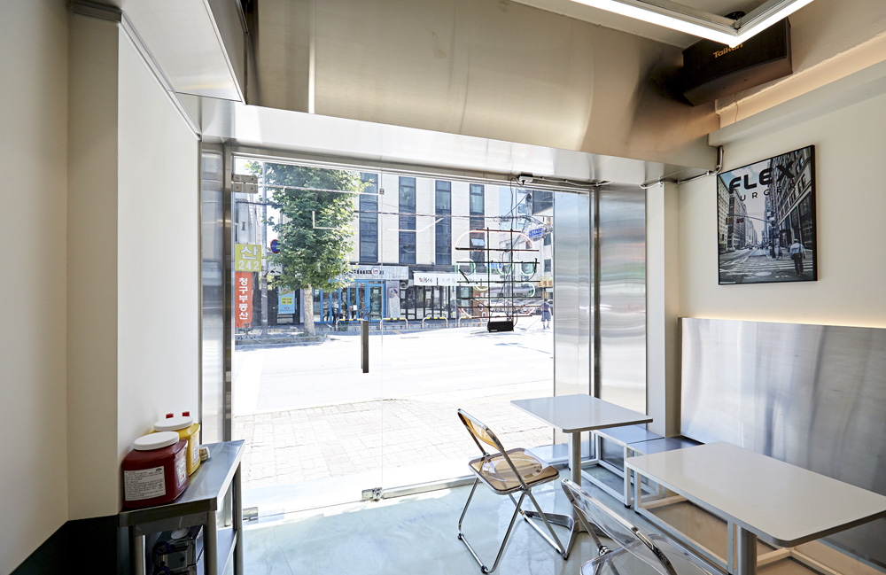 极简主义的完美呈现 | Pluribus Boutique-14