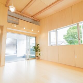 公園前の２世帯の住まい丨ｍ＋ｈ（エムアンドエイチ）建築設計スタジオ-16