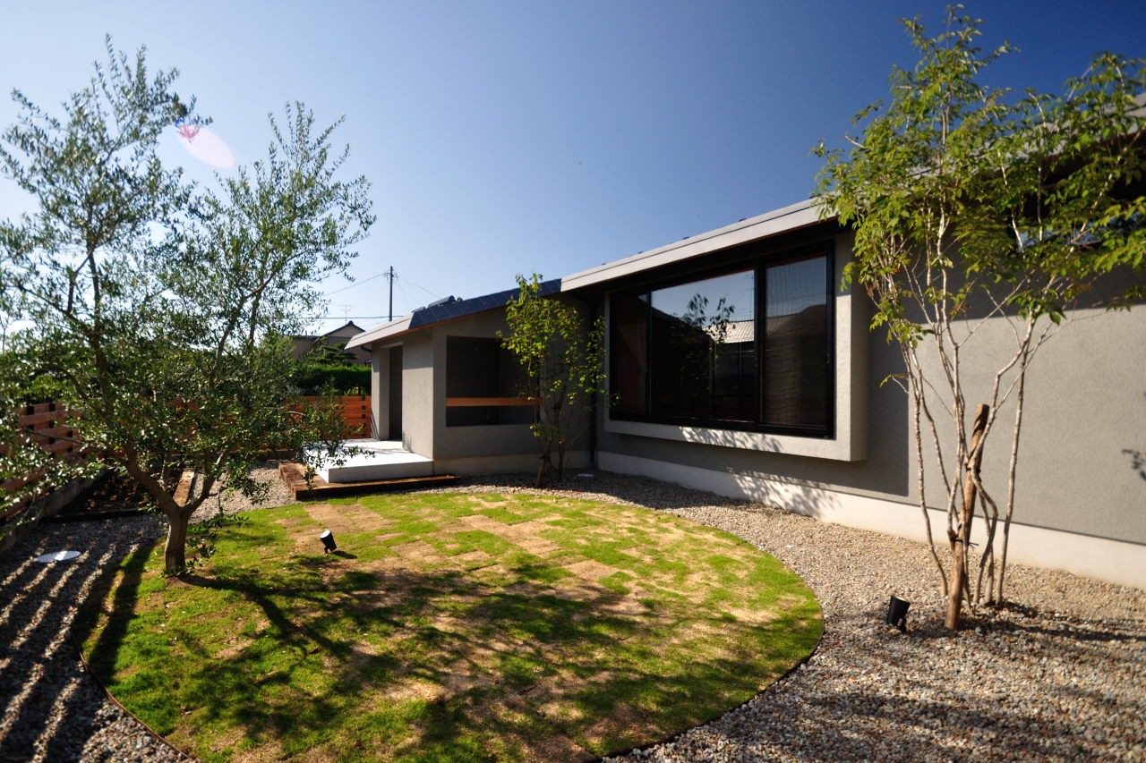 日本基富最小住宅设计 自然元素与工业风格完美融合-6