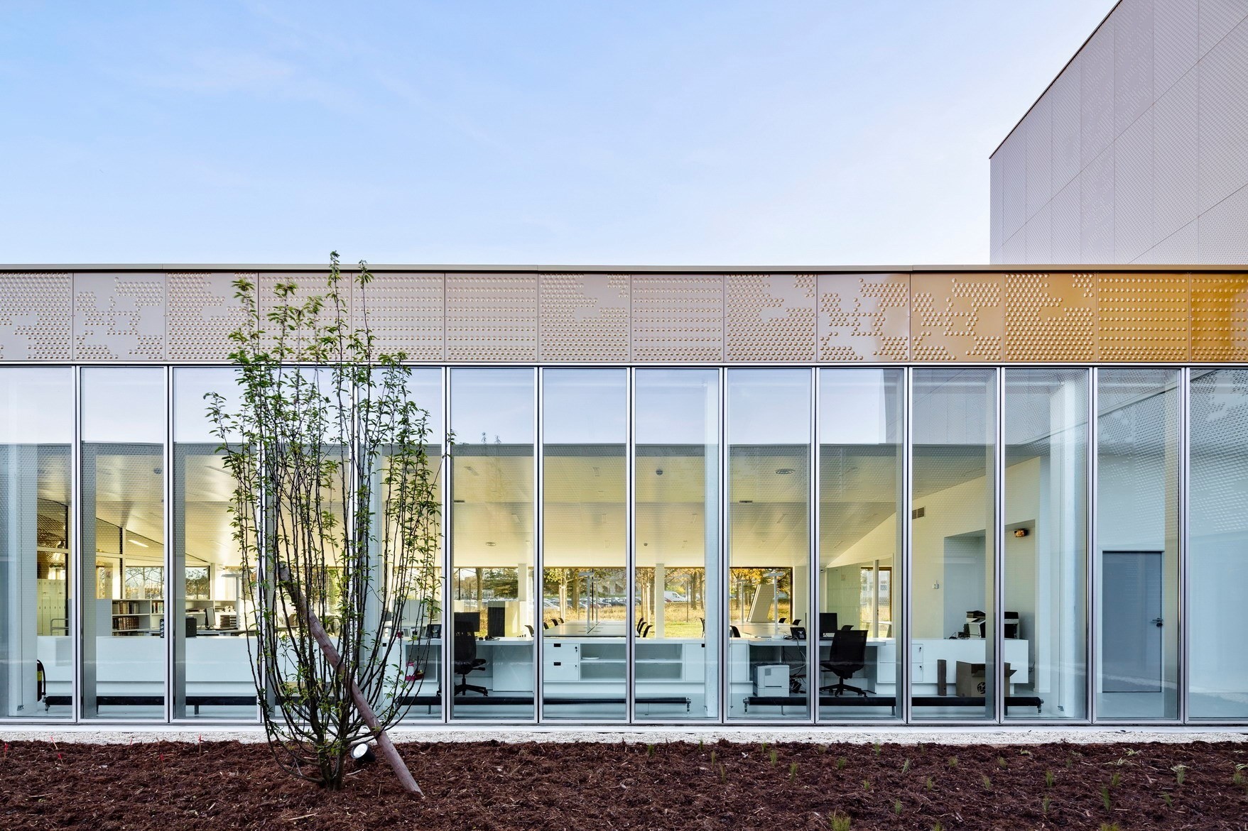 法国雷恩市档案馆重建-12