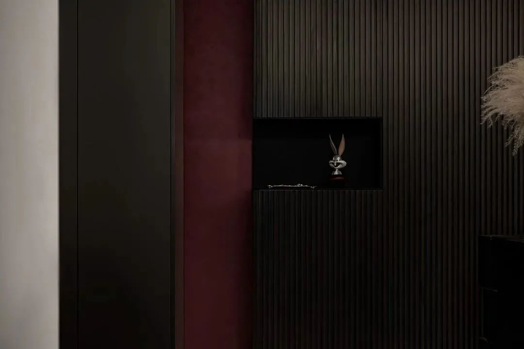 禁欲人居 · 南京融侨中央花园的现代简约二居室设计丨中国南京-17