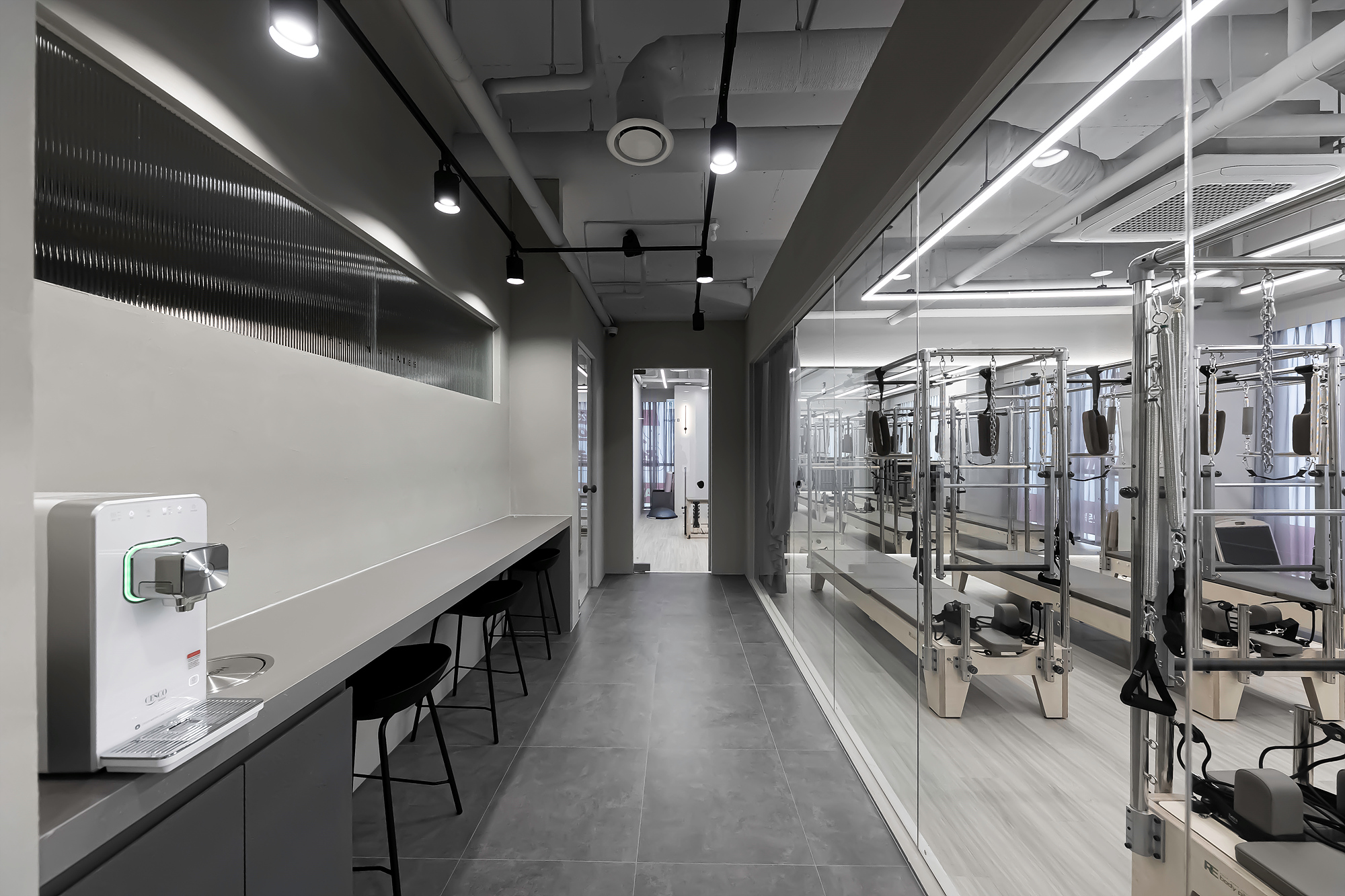 高级灰的 95 平米公寓 | 现代极简风的魅力-15