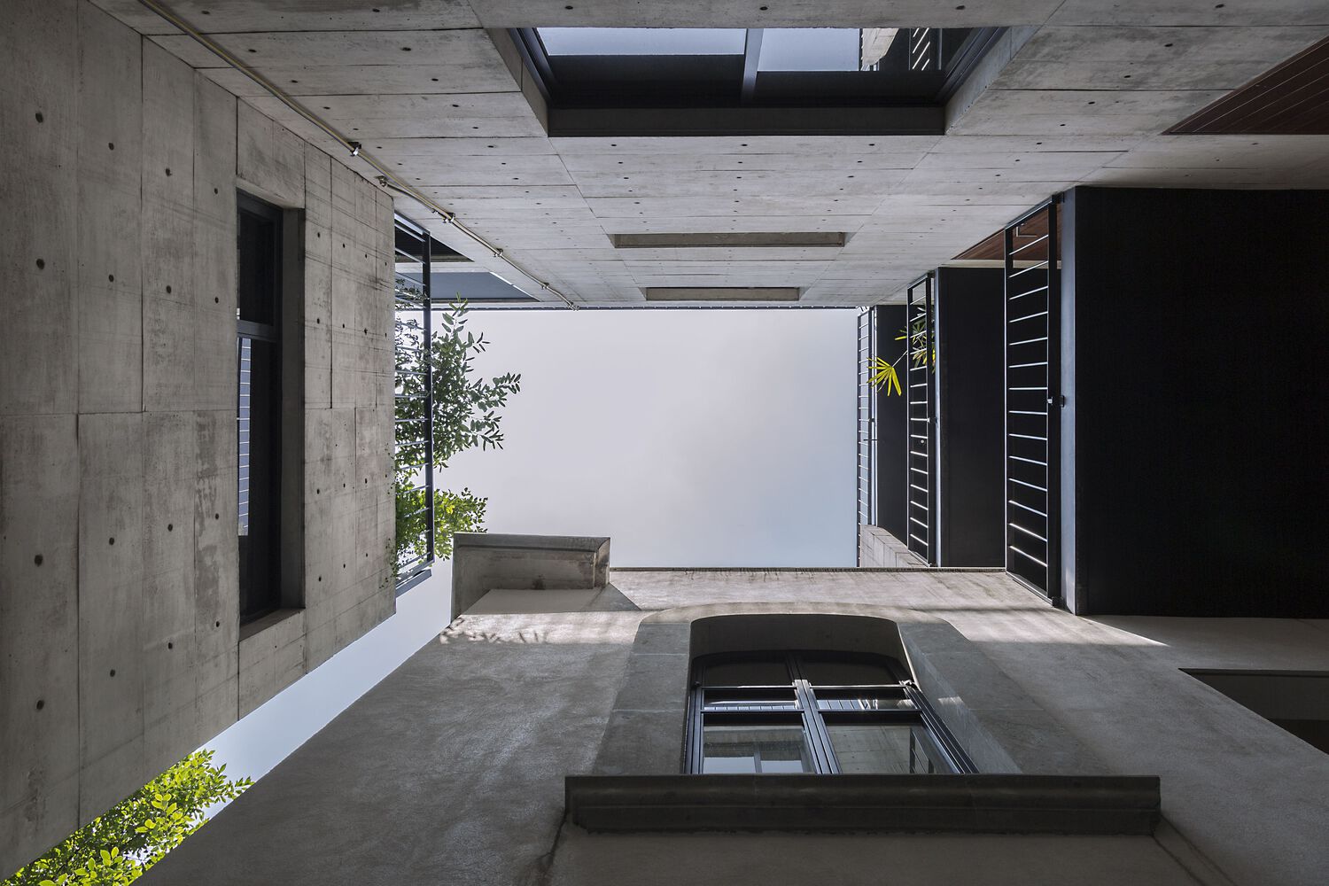 墨西哥莫雷利亚 4 号公寓楼丨Quintanilla Arquitectos-20