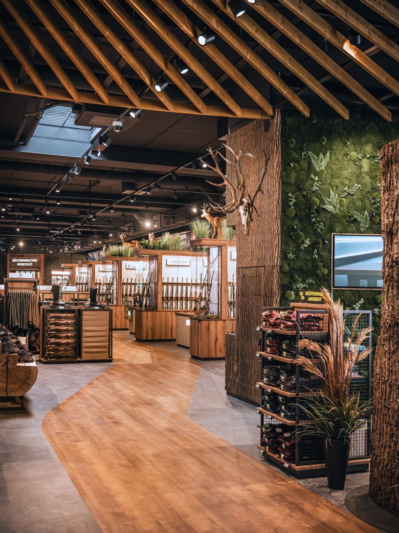 Frankonia狩猎用品店新分店丨德国丨柏林Ahochdrei与The Black Oak联合-16