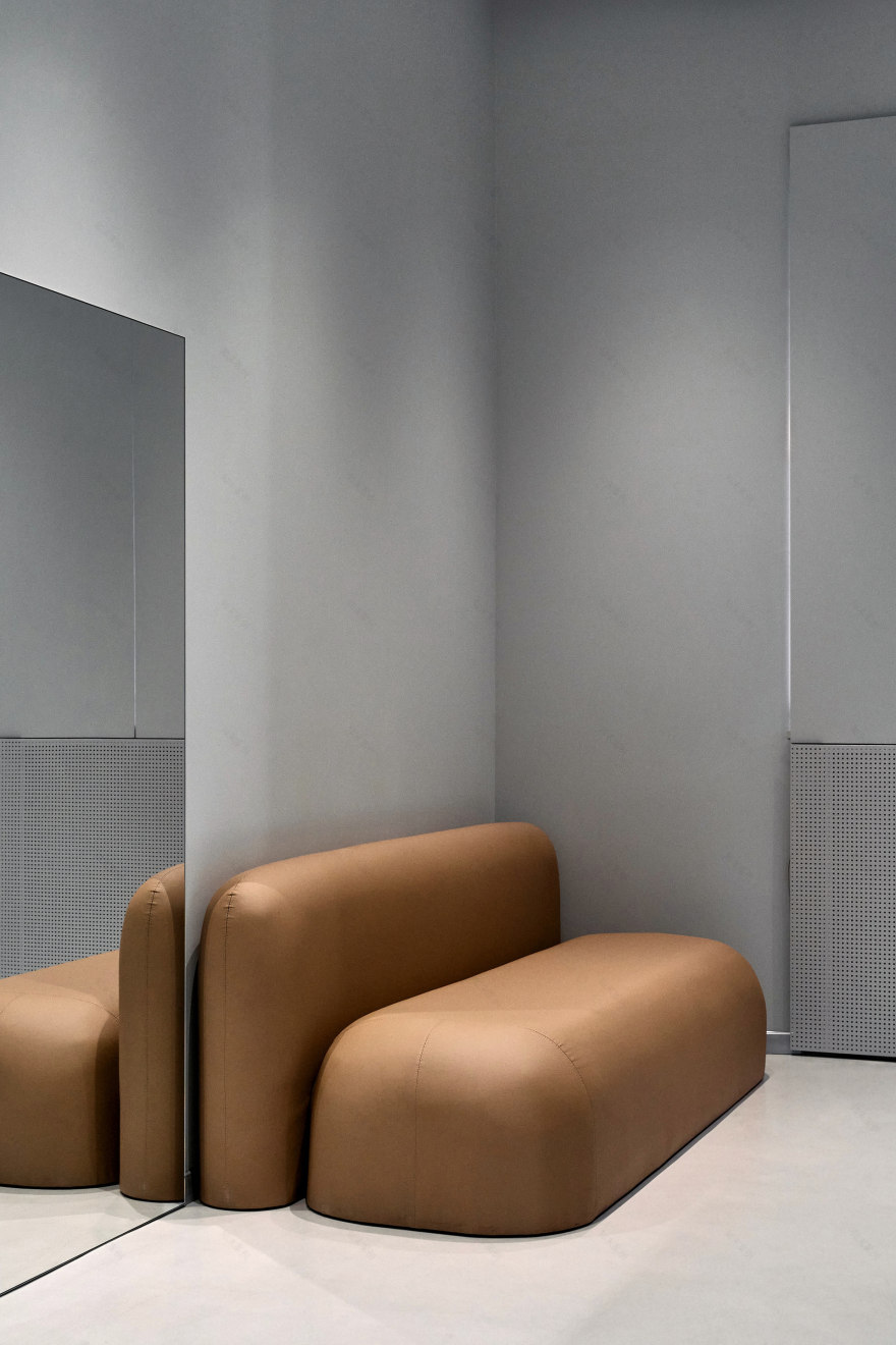 乌克兰服装品牌COOSH展厅丨乌克兰敖德萨丨Alexey Gulesha,Cyrill Verbych等-27