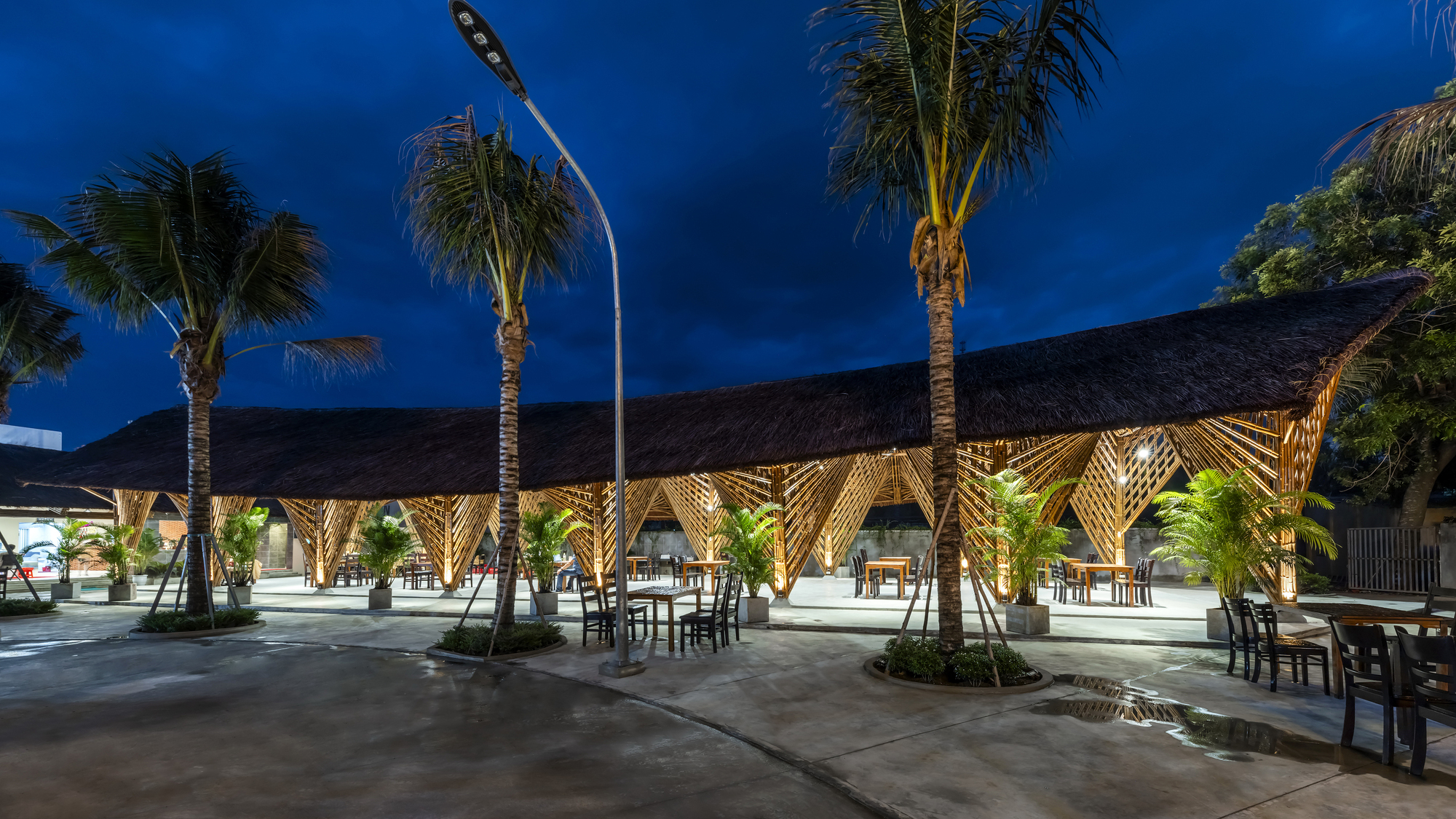 坚海鲜酒家丨越南丨BambuBuild-26