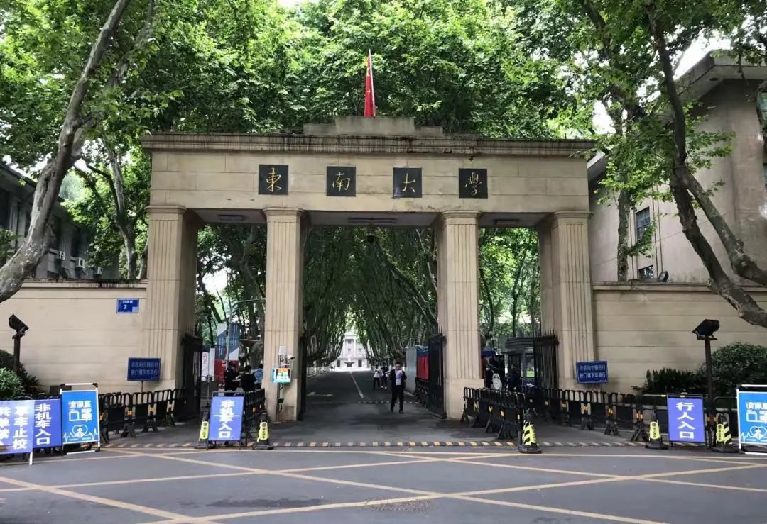 你知道吗，四牌楼南大门周边竟悄悄地换了新容-0