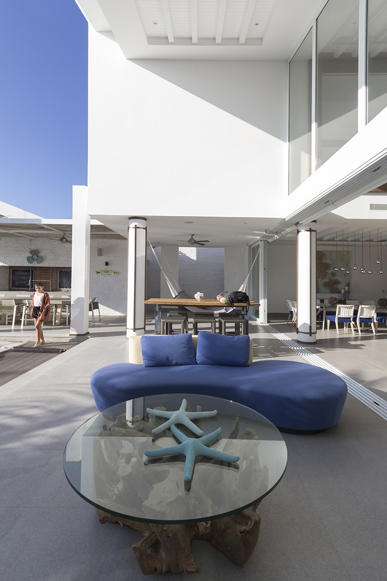 彭塔布兰卡白色别墅-25