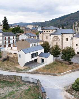 CL之家丨西班牙