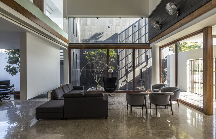 Charged Voids 住宅-22