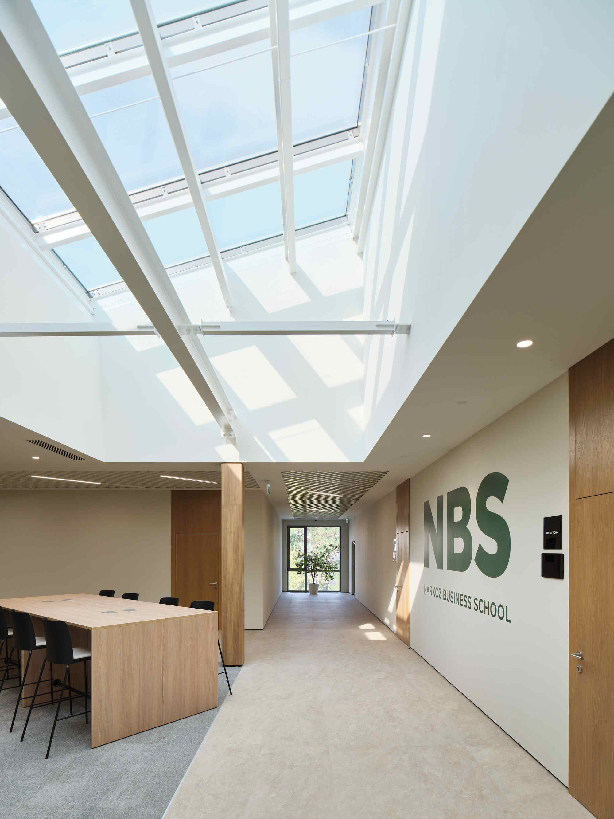 纳罗兹大学商学院丨哈萨克斯坦阿拉木图丨AGP Architects-19