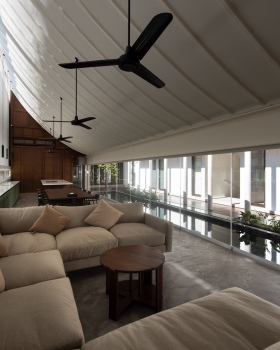 邦苏住宅丨泰国曼谷丨Patara Architects