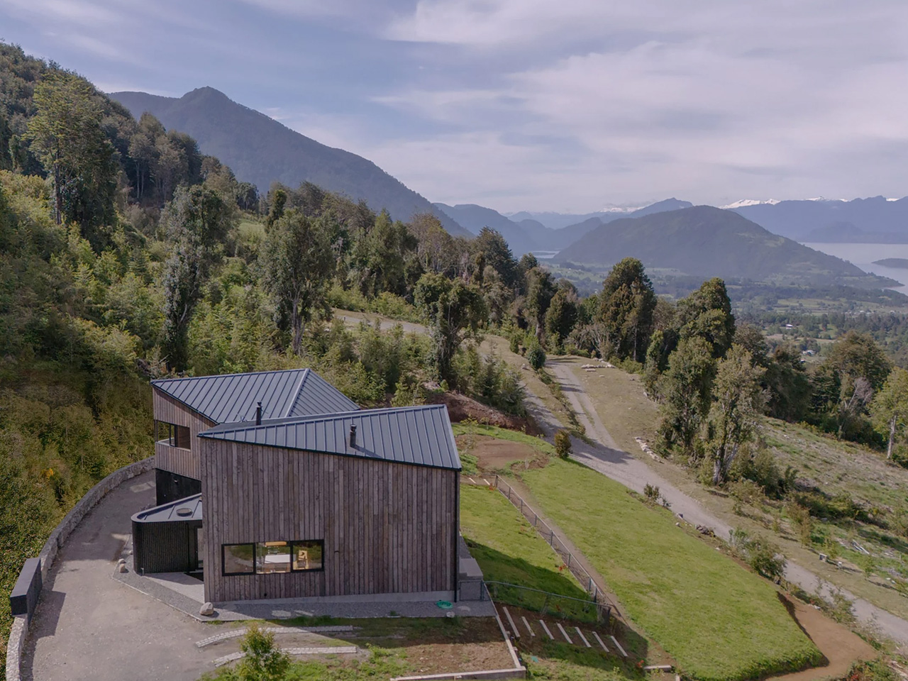 智利湖边度假住宅丨智利Hebra Arquitectos建筑公司-5