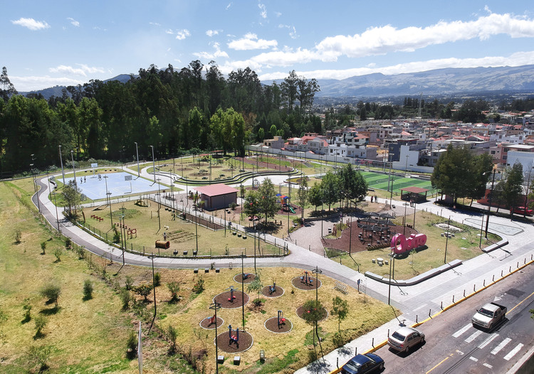 厄瓜多尔 6 月 6 日公园 | 社区参与的环境改造项目-8