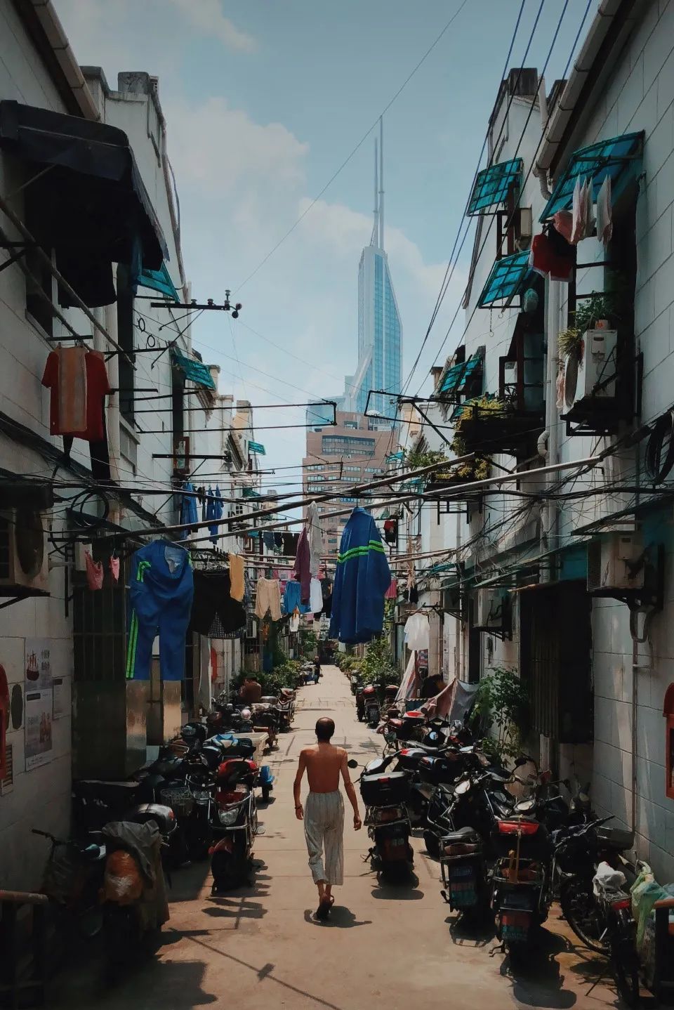 城市切片 · 建筑师王俊锋的手机影像城市观察丨中国北京-27