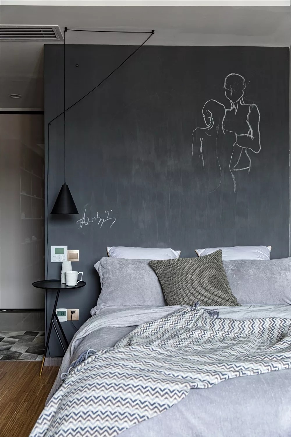 长江绿洲上的现代简约风精装房改造-19