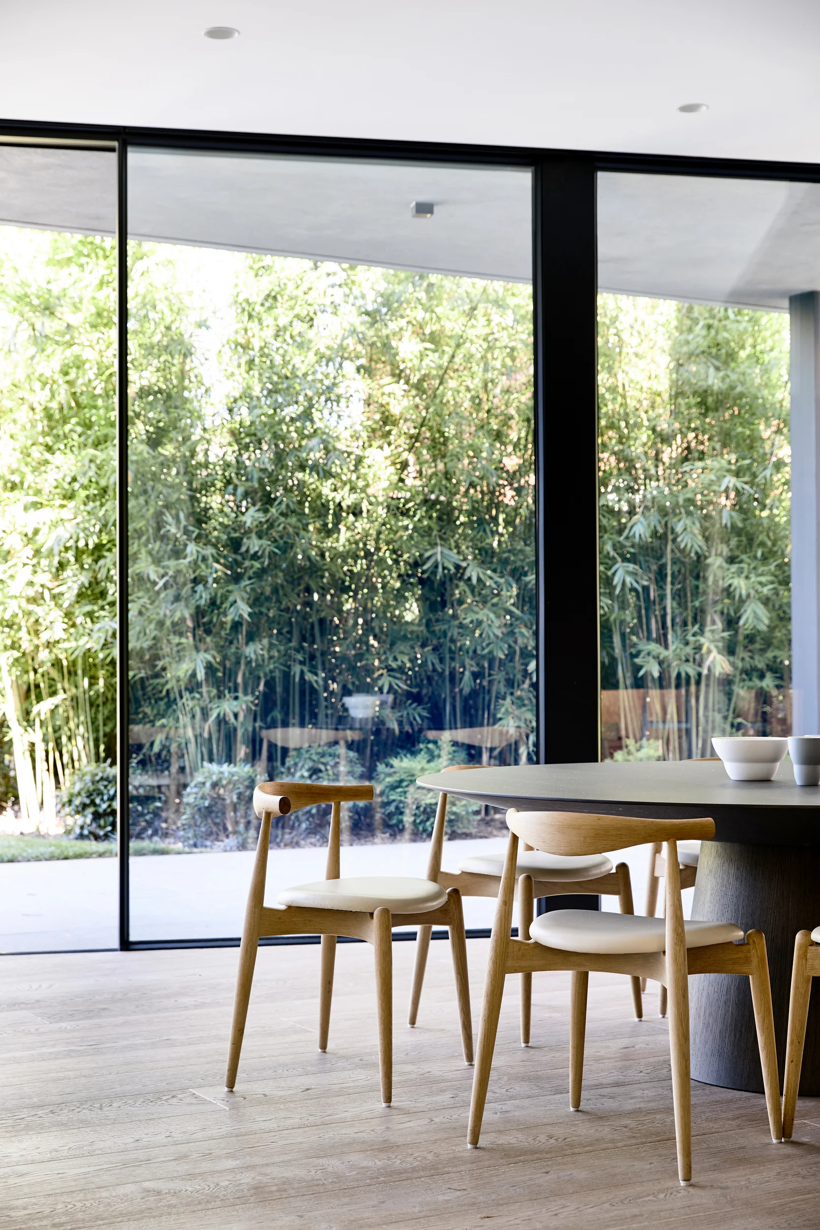 埃尔伍德庄园（注：HOUSE翻译为庄园较常见，但如果结合特定语境有其他更合适译法则可能不同，此处在无更多背景下按常见译法处理） -6