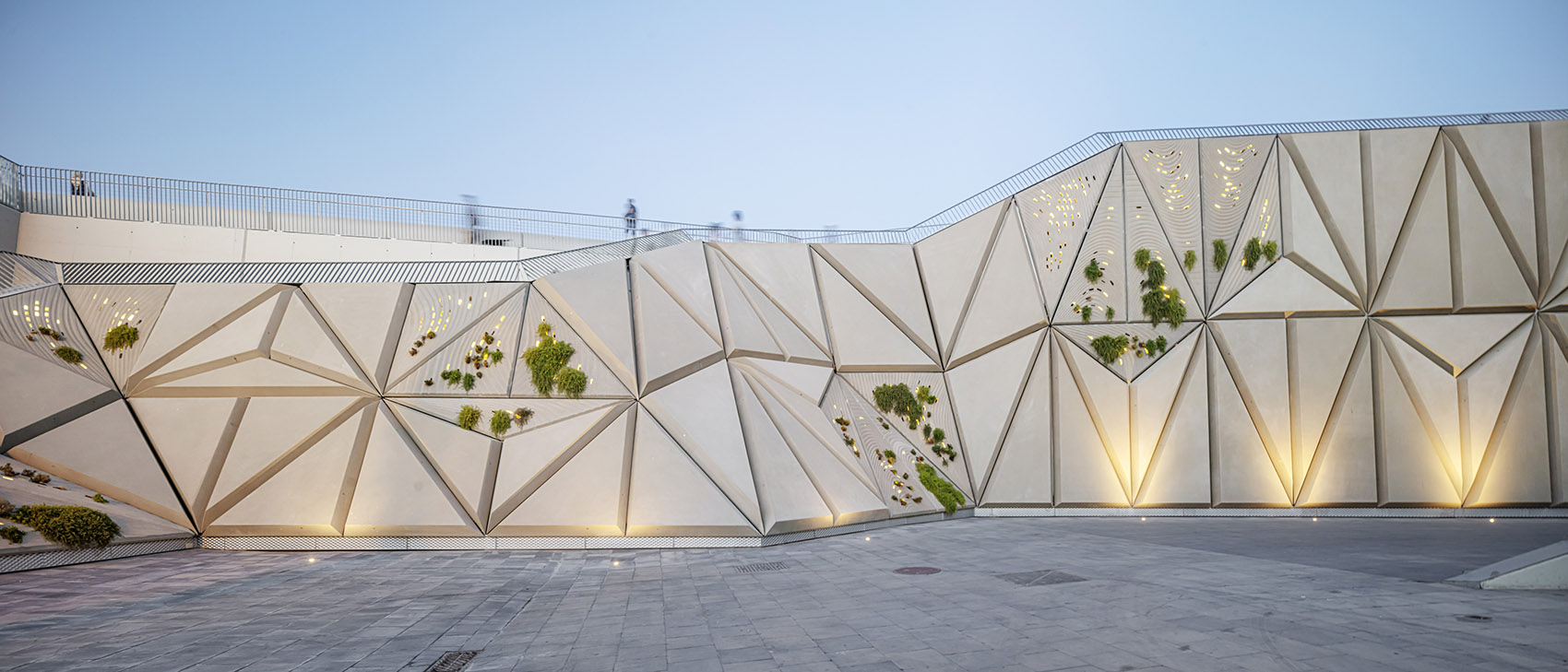 巴塞罗那滨海步道观景台丨西班牙巴塞罗那丨External Reference-44