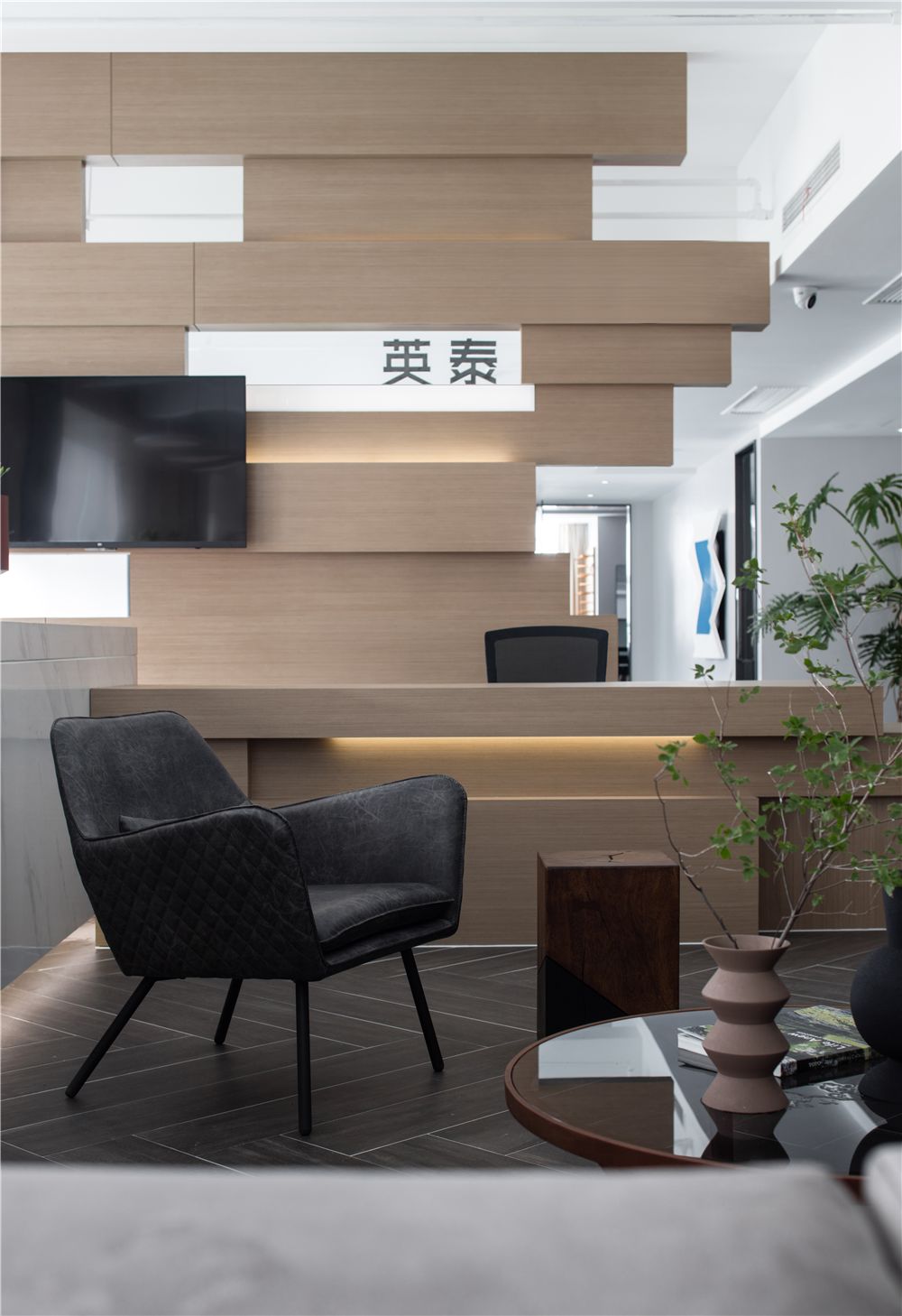 英泰 OFFICE | 高科技运动内衣公司的创意办公空间-15