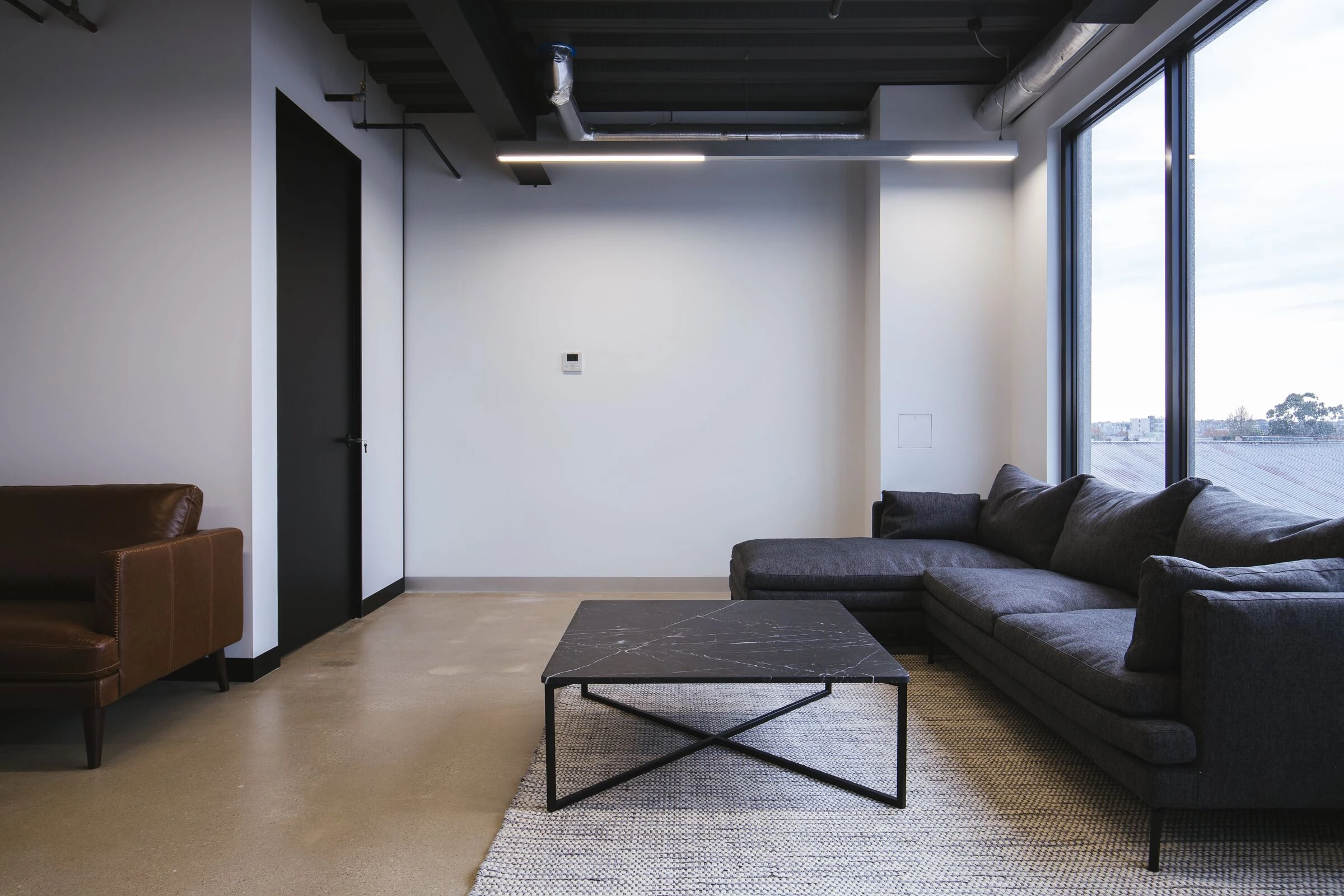 墨尔本工业风办公室设计-17