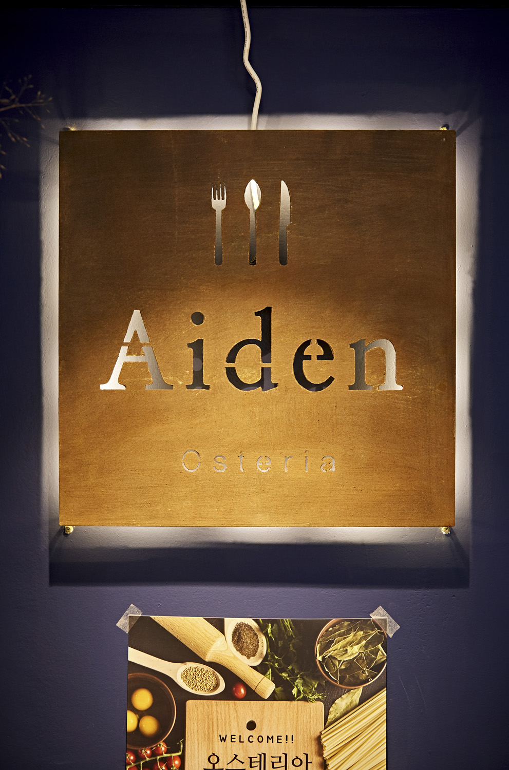 10 坪个性酒吧，展现独特魅力-13