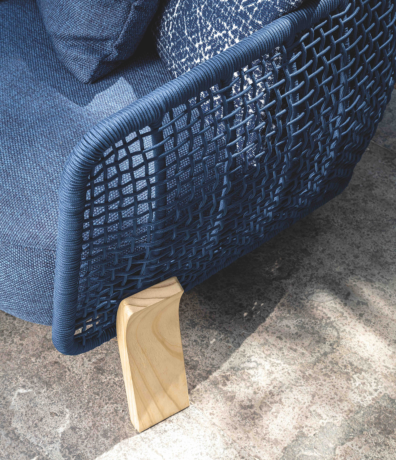 意式悠游 | Argo 户外家具诠释地中海风情-10