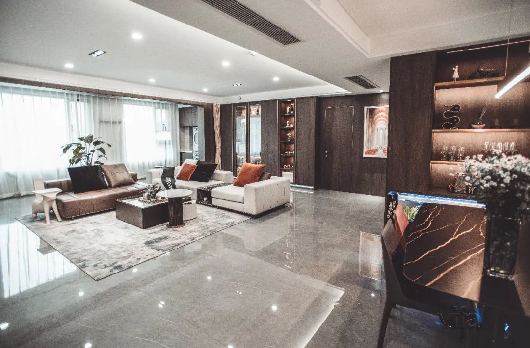 绿地海珀天沅 210㎡现代轻奢之家丨中国济南丨张龙虎-14