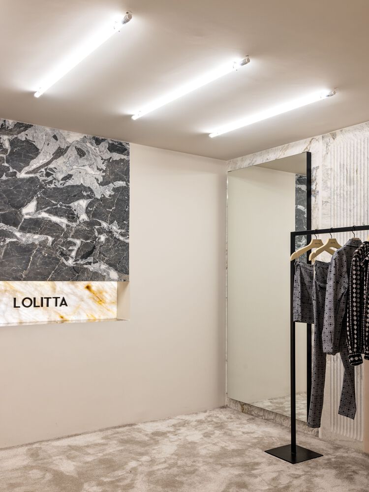 虚拟现实之境 · Lolitta 商店-19