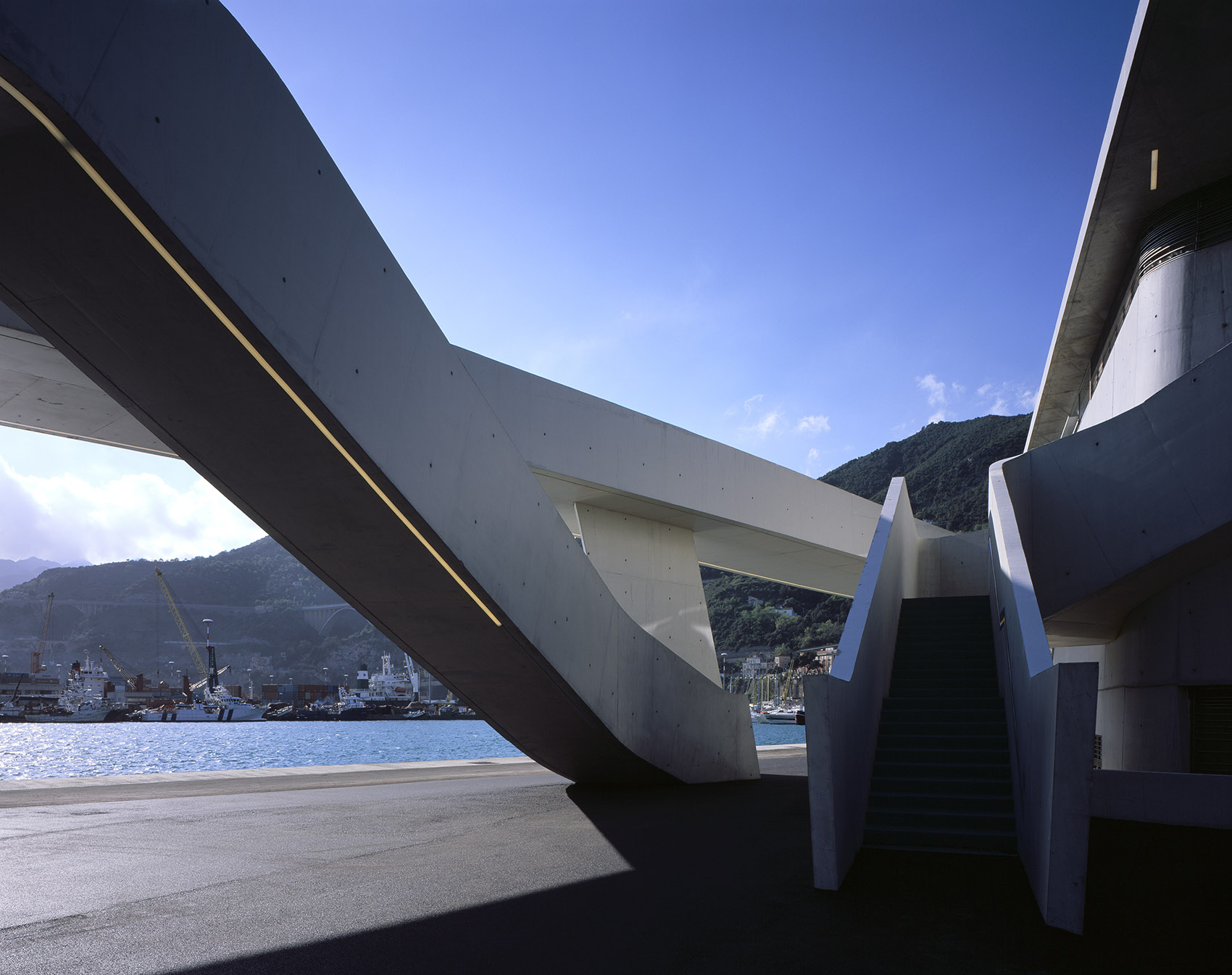 萨勒诺海运码头，意大利 / Zaha Hadid Architects-23