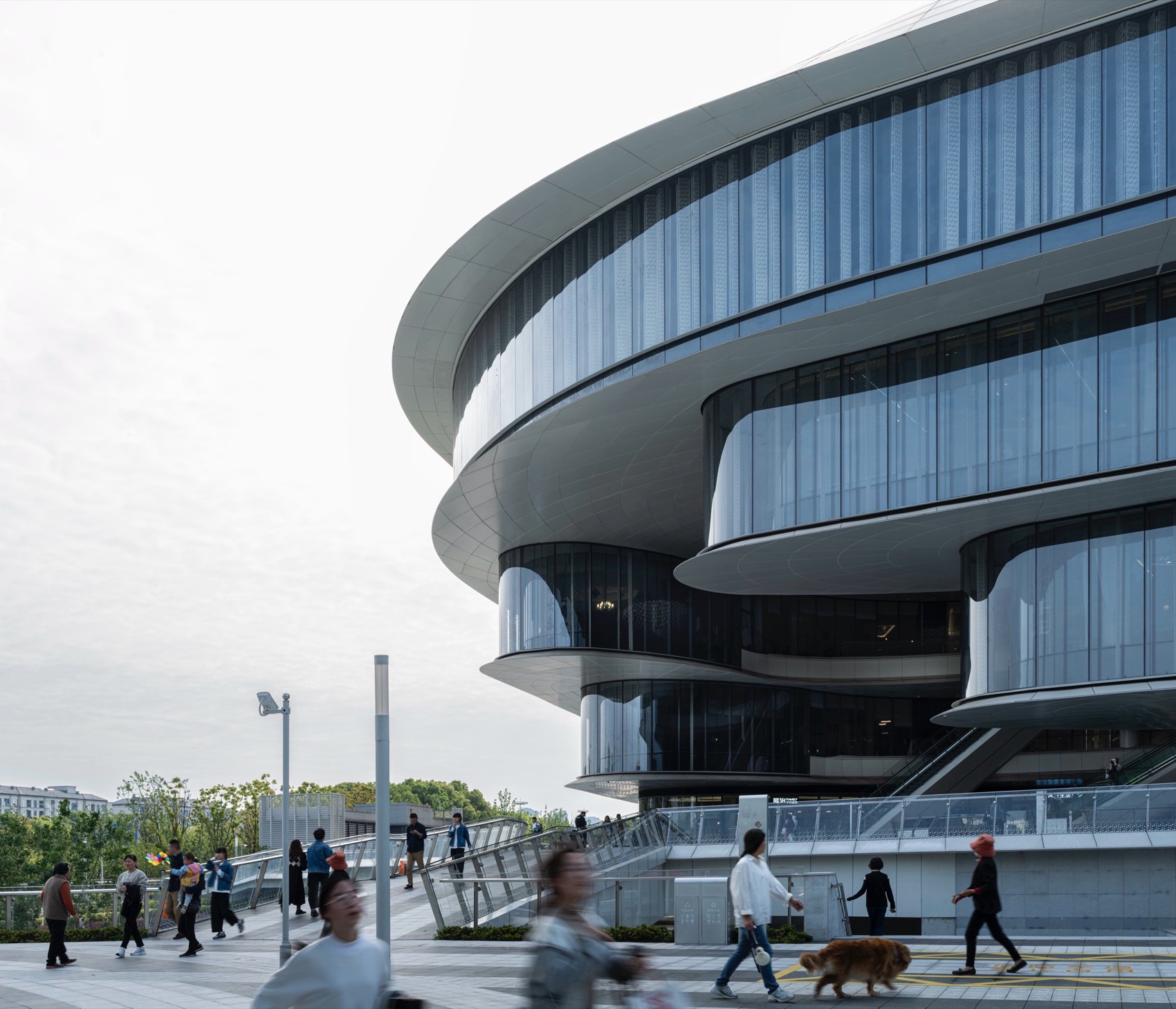 苏州吴江松陵大道公交总站丨中国苏州丨日建设计-150