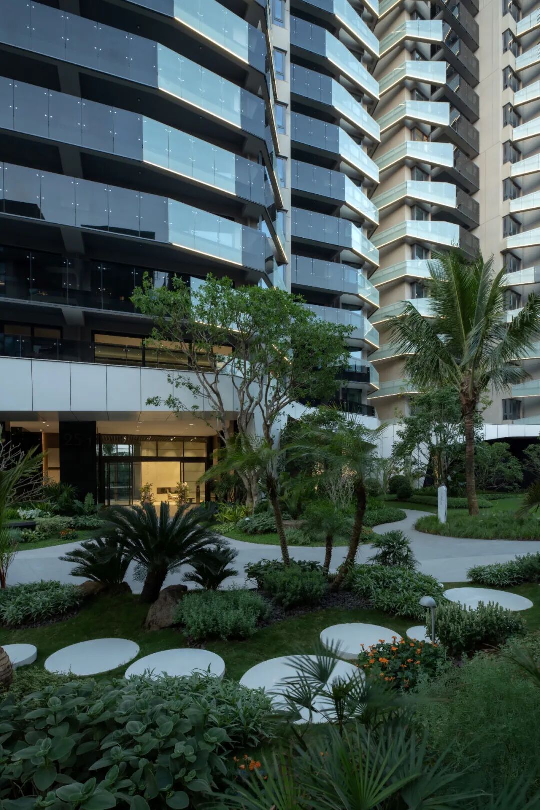 解锁雨林中的奇幻岛居｜海口万华·江东麓岛二期-191