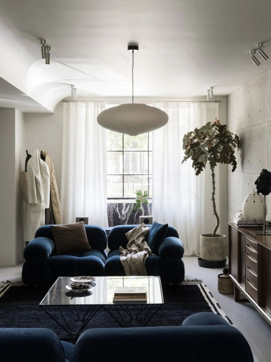 私宅|220平包豪斯混搭联排别墅-9