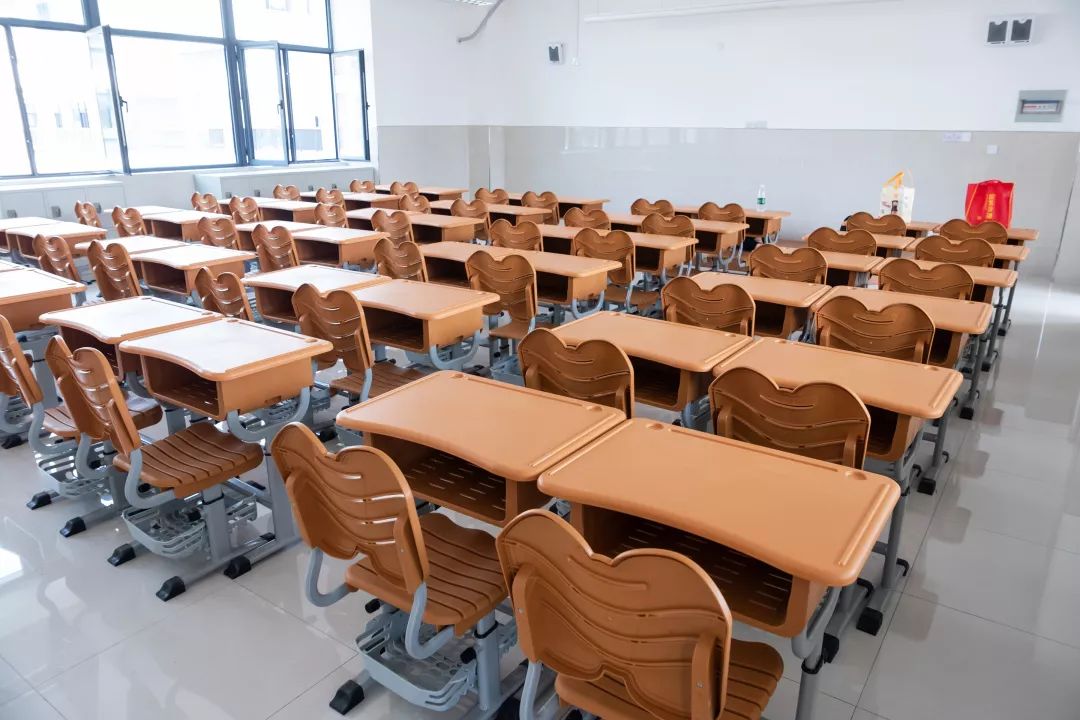 高新区实验初中锦峰路校区 | 智慧活力绿意盎然-60