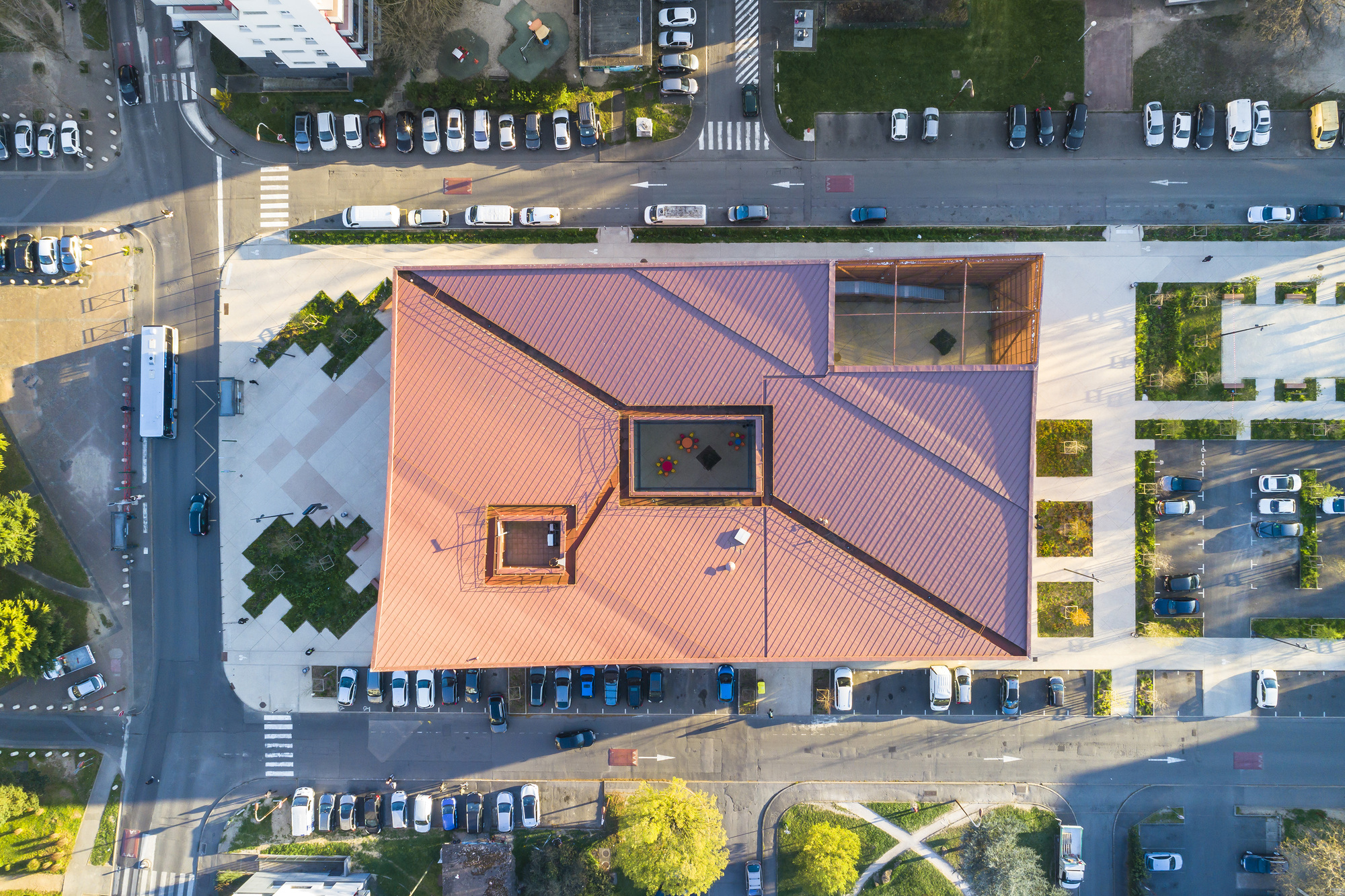 Media Library Sainte-Geneviève- des-Bois / archi5 + Calmm architecture-28