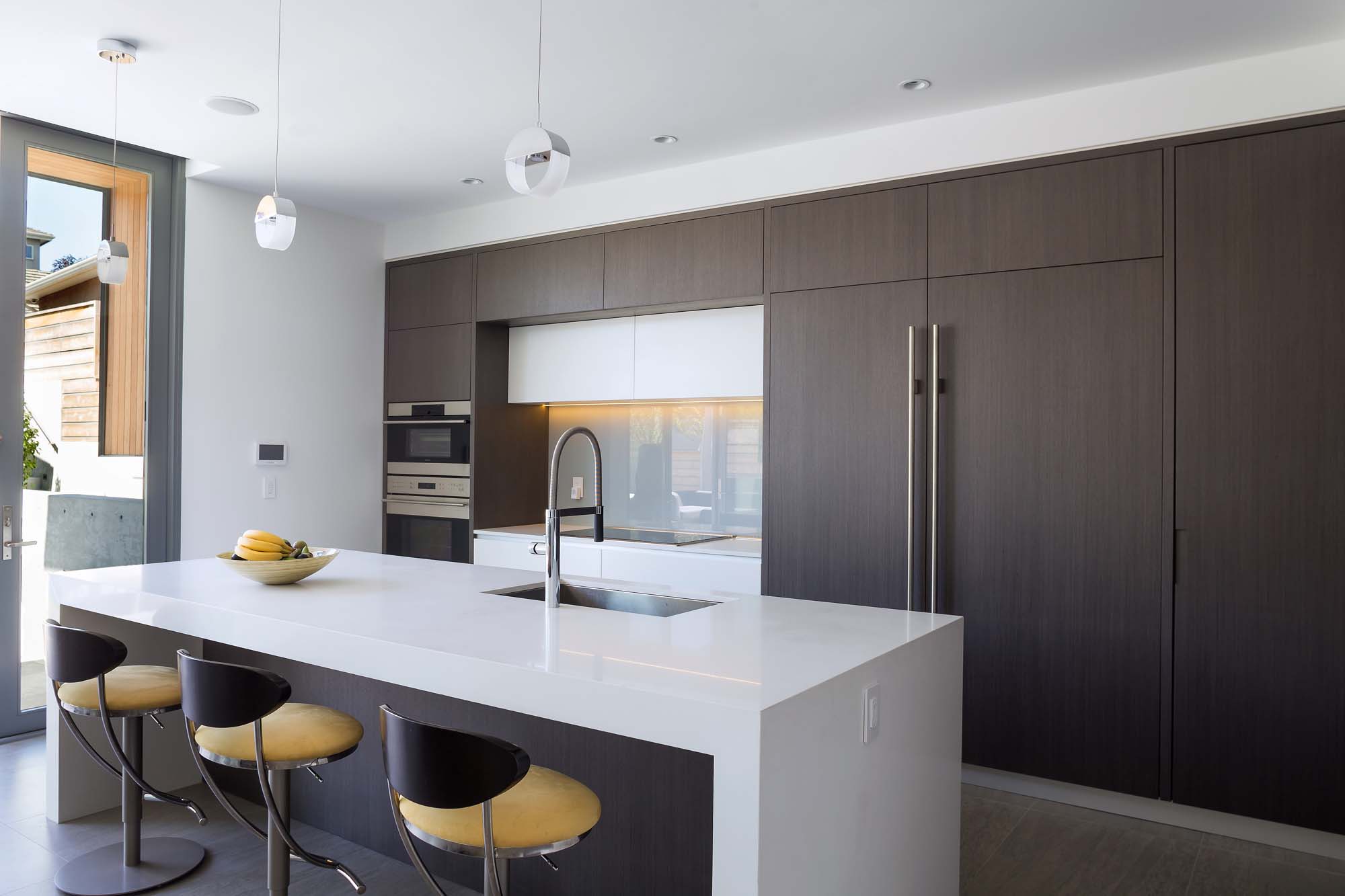 温哥华现代私人住宅,细节与景观的完美融合-13