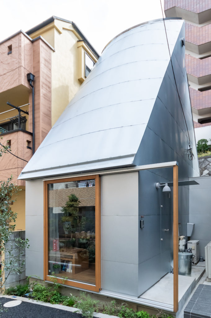 19㎡の家に暮らす極限的にコンパクトな家での豊かで、密度の濃い生活 | Style of Life | 100%LiFE-17