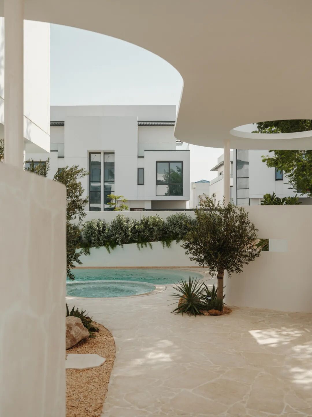 阿联酋迪拜650㎡滨海别墅丨楼房花朵设计-28