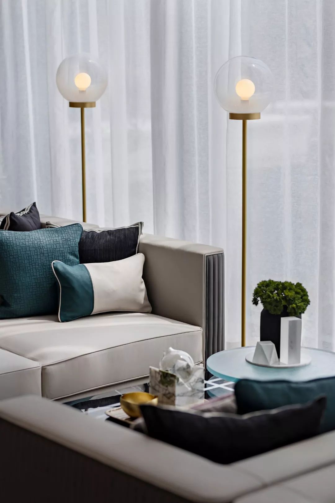 西安万科翡翠国宾营销中心 | 现代优雅的 New Art Deco 空间-19