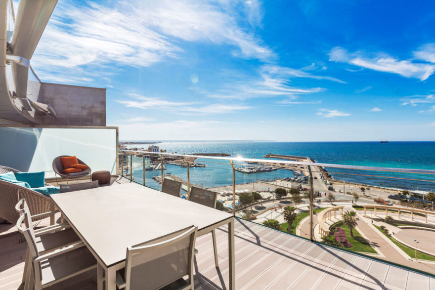 Bornelo 室内设计打造马略卡帕尔马顶层公寓,现代风格瞩目-6