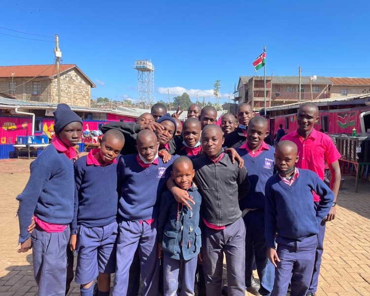 肯尼亚内罗毕前流浪男孩孤儿院丨Start Somewhere-64