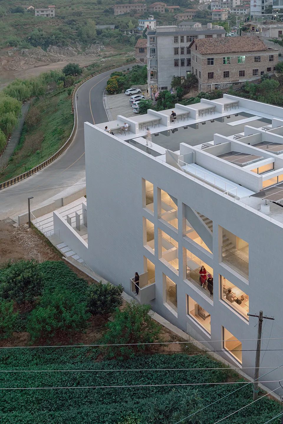 乡村梯田中的光影酒店 · 棠之酒店丨中国郴州丨米凹工作室-27