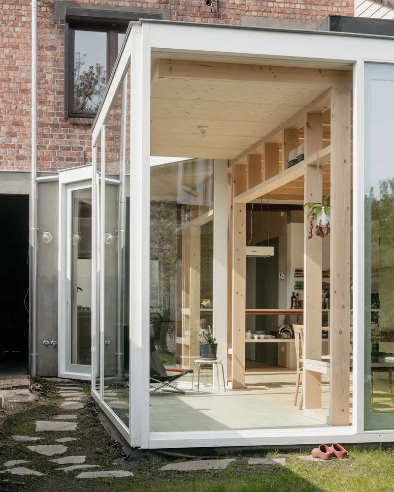 狭长工人房变花园住宅丨勾勾手设计网-17