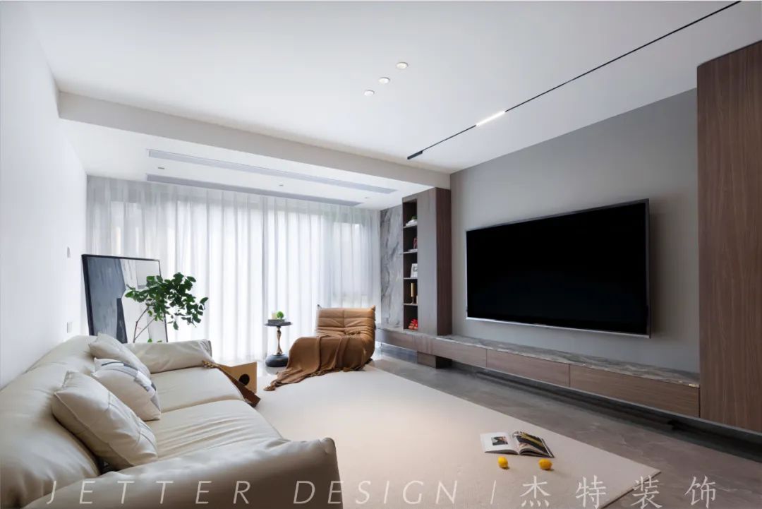 三代同堂的现代简约家居设计-9