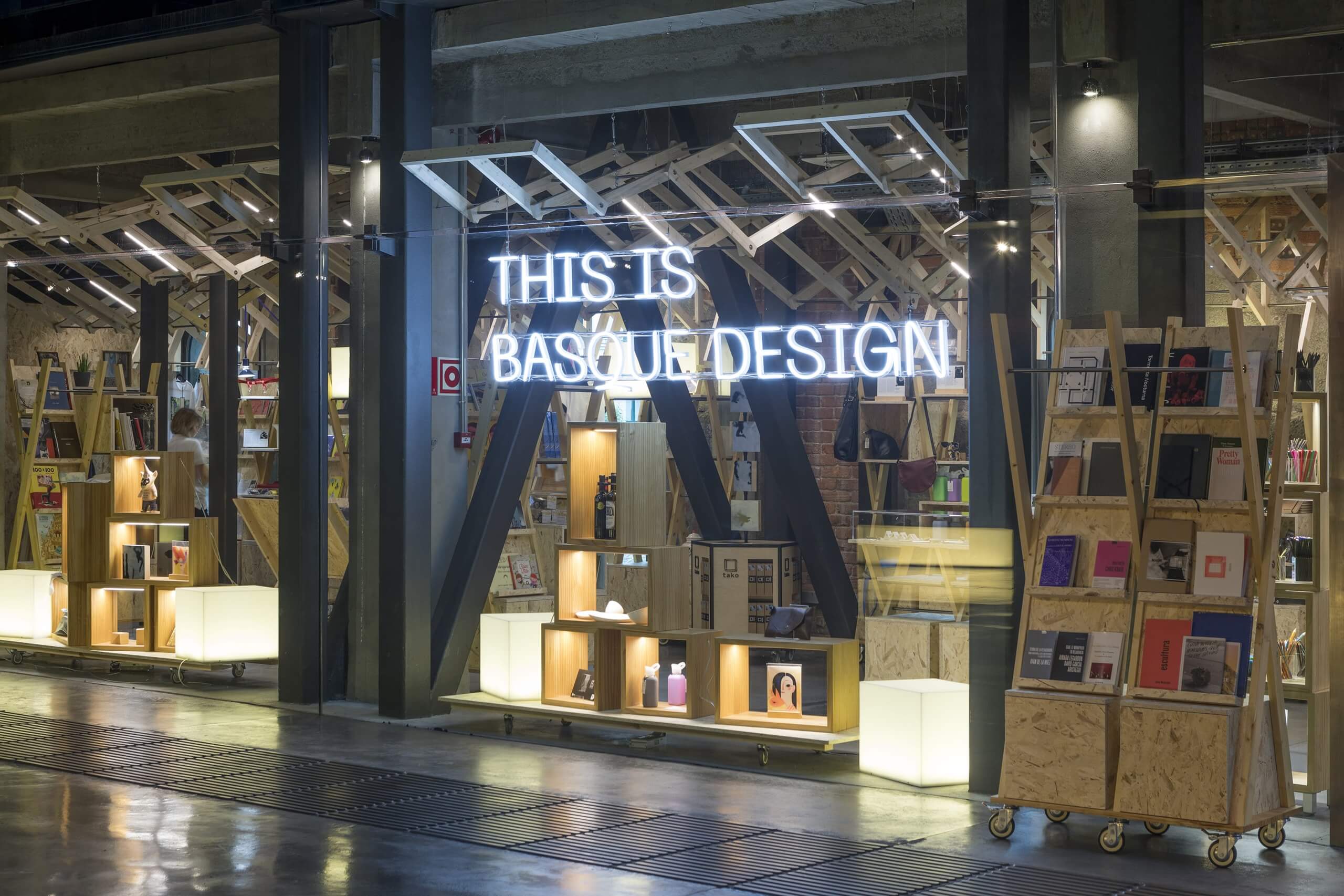 DendAZ. This Is Basque Design - Pezestudio.org-11