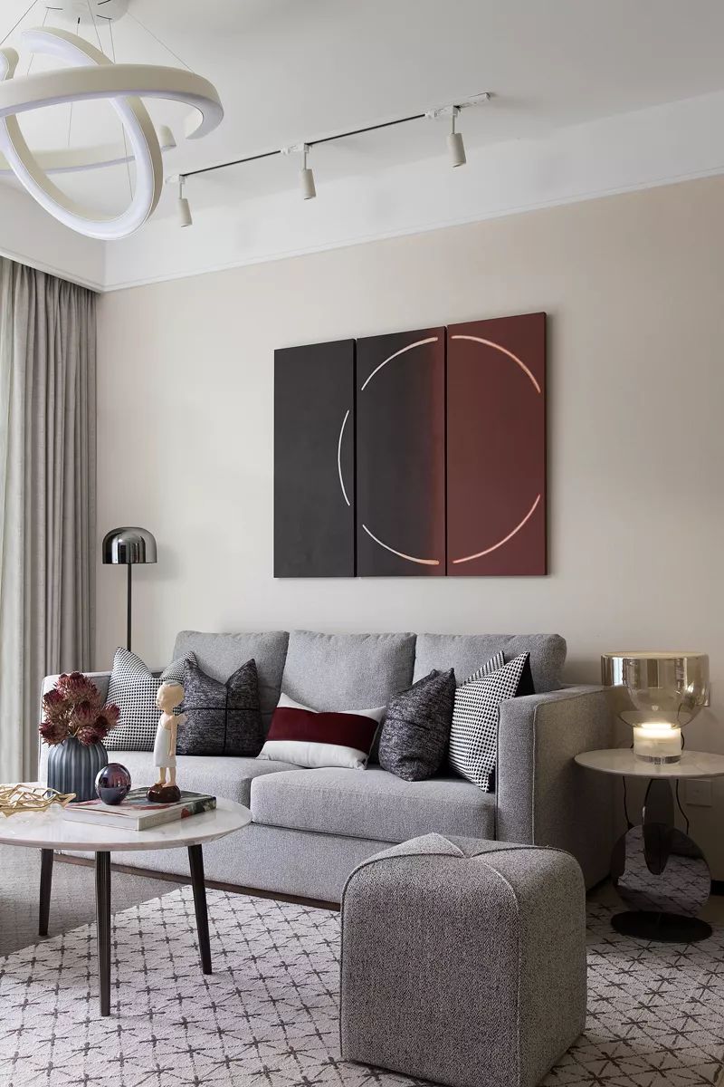 融创海南太禾小镇样板房 | 红与黑的低调高雅-26