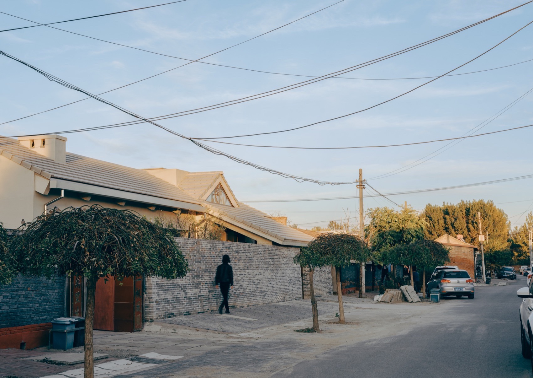 十字交叉之家 – 一朵屋面下的安顿与穿梭丨中国北京丨察社办公室-158